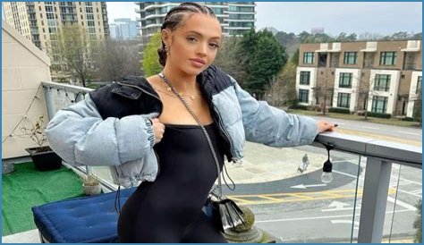 Woah Vicky Bio & Wiki: Net Worth, Age, Height & Weight